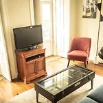 São Lázaro Appartment by Demsimmo